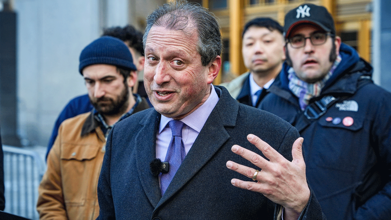 Mamdani-Backed NYC Primary Challenger Swamps Dem Incumbent in New Poll