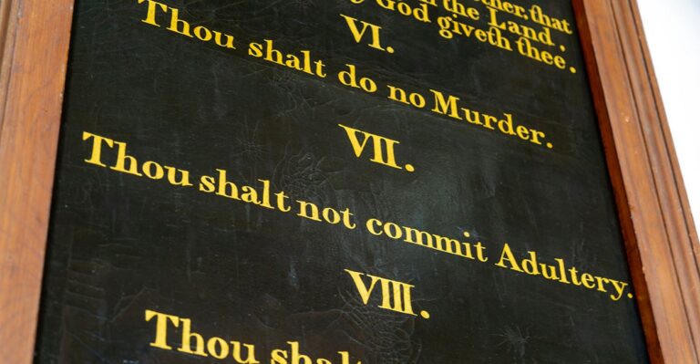 Louisiana AG Defends Constitutionality of Ten Commandments in Schools