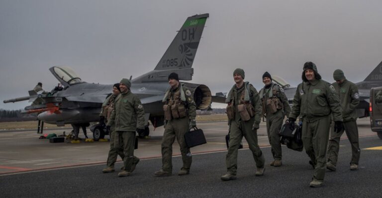 In Estonia, US Fighter Pilots Train for Next War With ‘One Hand Tied Behind Their Backs’