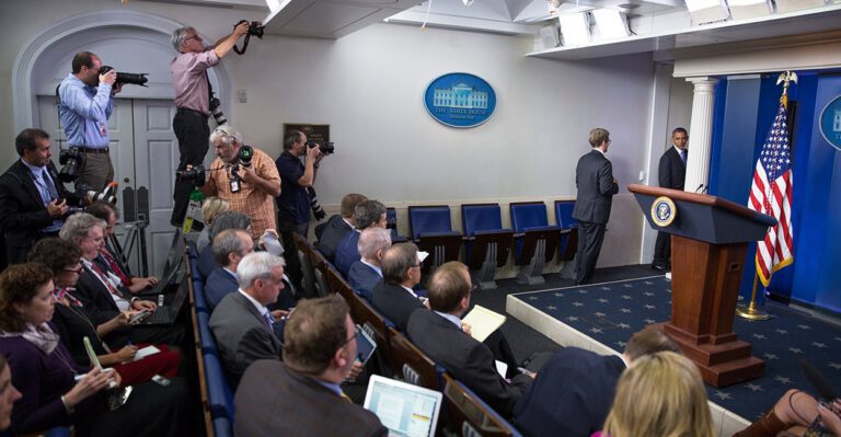 Journalists Sound Alarm on White House Censorship