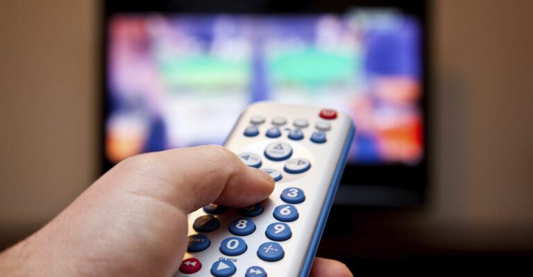 Vote of No Confidence: Americans Have Little Faith in Media