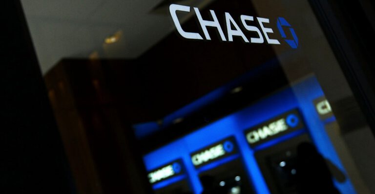 Chase Bank Refuses to Confirm, Deny Employee LGBT Survey