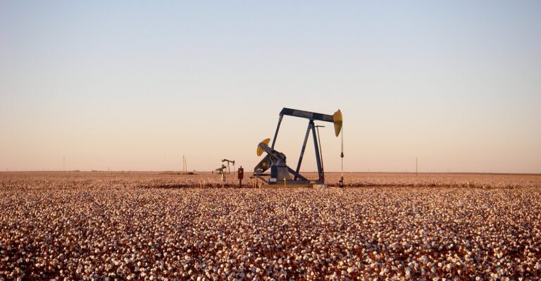 One of the World’s Biggest Sources of Oil Is Right Here in America