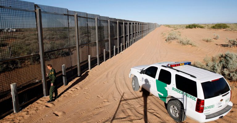 Split on Border Spending Bill Prompts Republicans to Delay Recess
