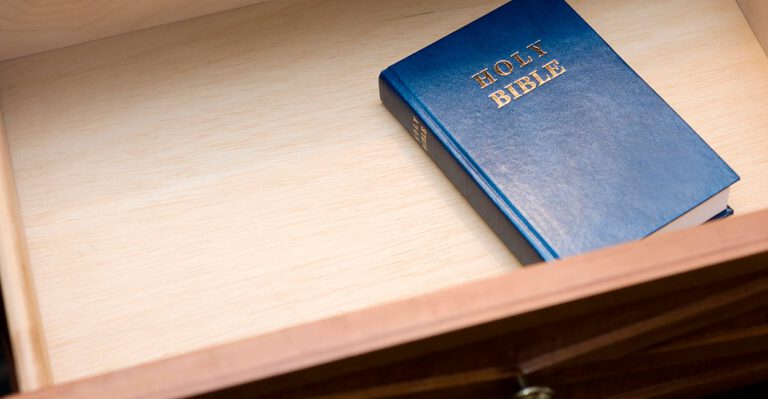 Is the Navy Removing Bibles From Hotel Rooms?