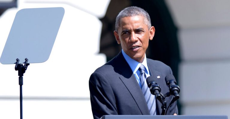 Obama Must Lead on Ebola Crisis