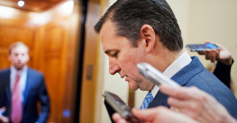 Ted Cruz Wants You to Be Able to File Your Taxes on a Postcard
