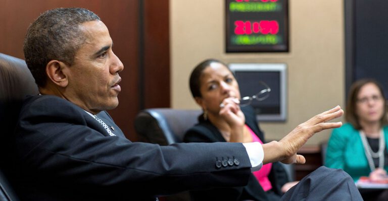 Obama, Pondering Airstrikes, Says Iraq Must ‘Solve Its Own Problems’