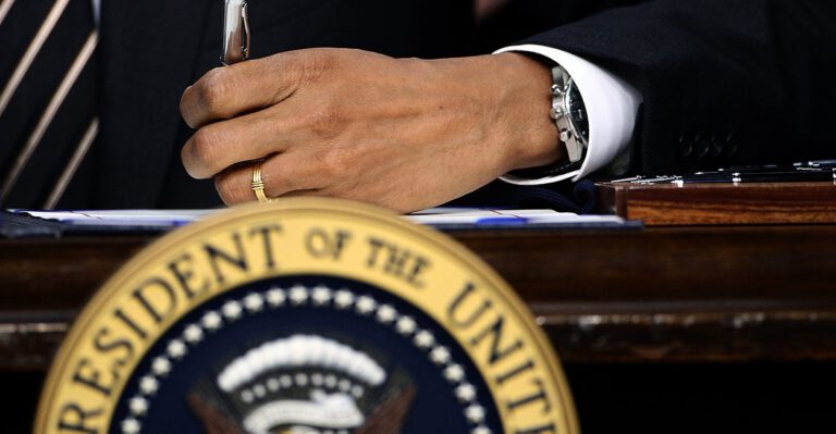Obama’s ‘Don’t Worry, Be Happy’ Not a Strategy Against Terrorism