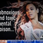 Mike Huckabee Drops Hints About 2016 and Takes a Swipe at Beyonce