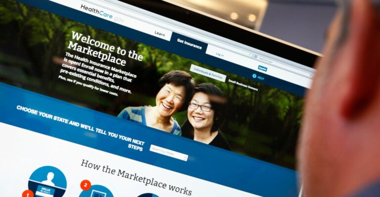 How Private Exchanges Are Faring in Their Competition With HealthCare.gov