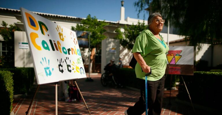 Insiders Detail Culture of Secrecy at California’s Obamacare Exchange