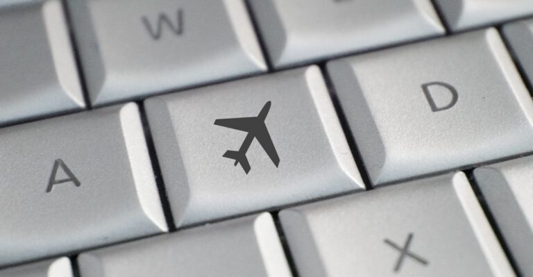 How Your Airplane’s Wi-Fi Network Could Pose a Security Risk