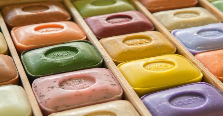 Why These Senators Want to Ban Microbeads in Cosmetics