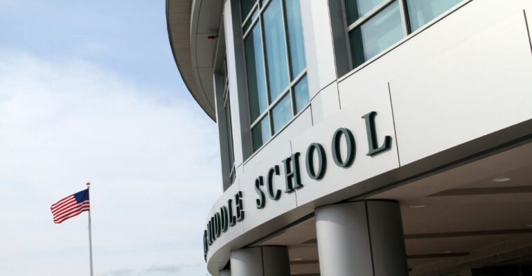 Alabama Bill Would Keep Abortion Clinics Far Away From Public Schools