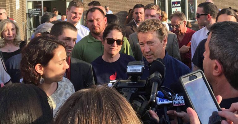 Rand Paul Returns to New Hampshire With an Anti-Washington Message