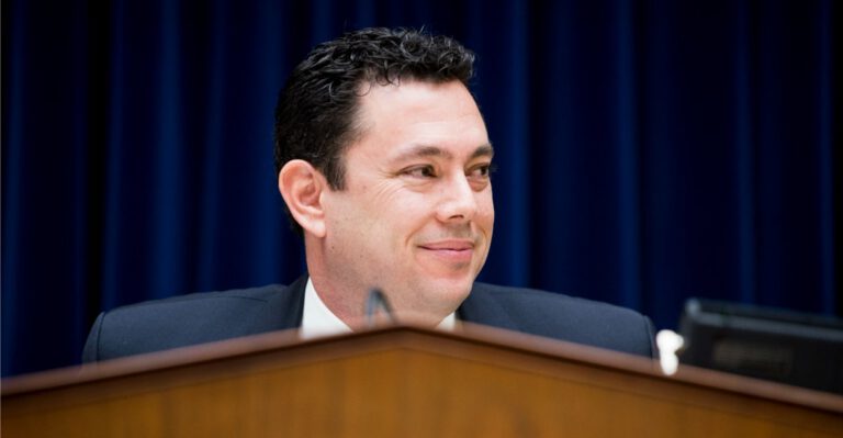 Internet Sales Tax Bill Would Impose Charge on Out-of-State Businesses