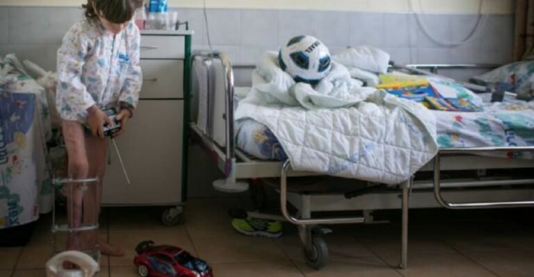 How an Israeli Hospital Builds Bridges With Syria by Caring for the War’s Wounded