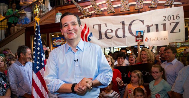 5 Actions Ted Cruz Says He Would Take on His First Day in the Oval Office
