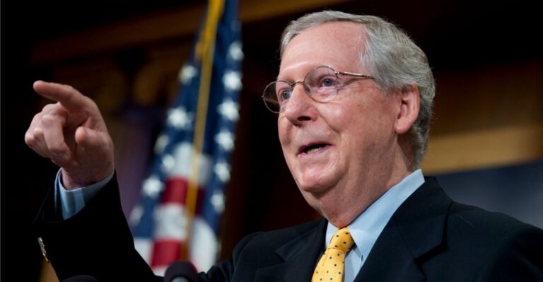 Republicans Splinter Over Planned Parenthood Defund Strategy