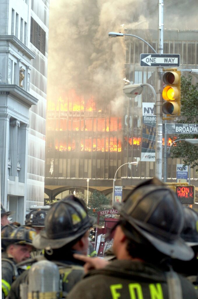 We Remember: 22 Photos of September 11 and the Days After