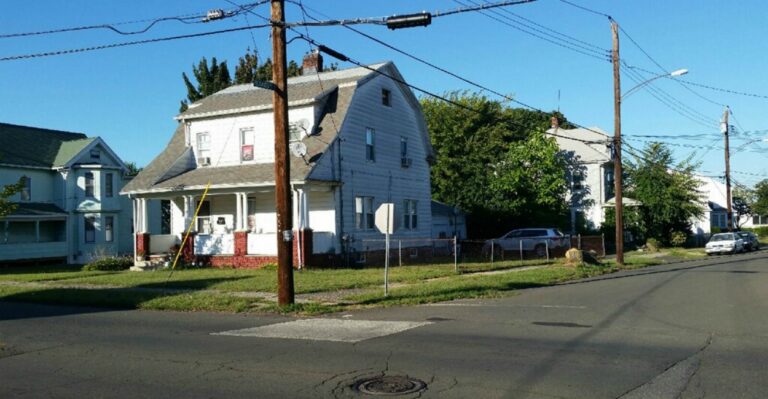Connecticut Homeowners Fight to Prevent City From Taking Their Homes for Redevelopment