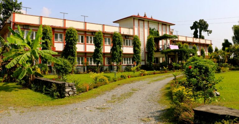 The CIA’s Secret Himalayan Hotel for Tibetan Guerillas