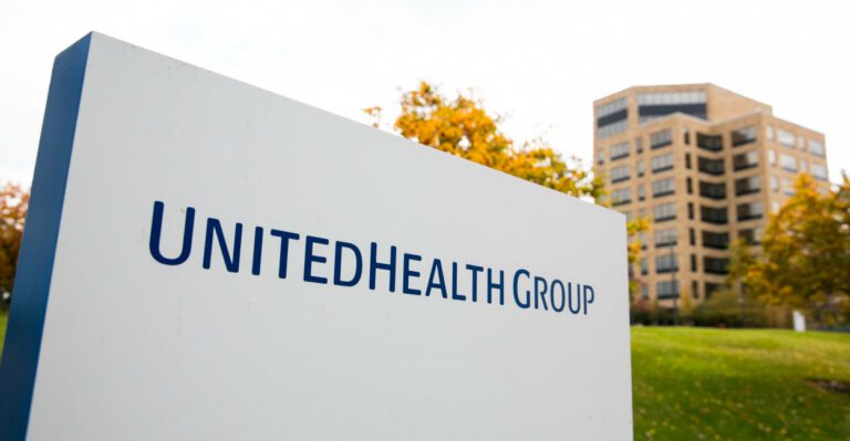 Nation’s Largest Health Insurer Evaluating Leaving Obamacare Exchanges in 2017
