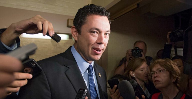 In Time for Christmas, Lawmakers Eye New Internet Sales Tax