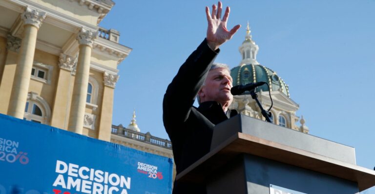 Franklin Graham at Iowa Prayer Rally: ‘America Needs the Christian Vote’