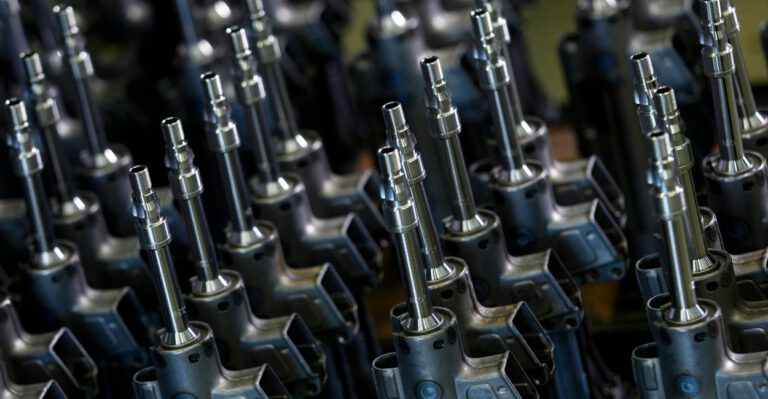 Bipartisan Support Grows for Reform of Rules on Gun Exports