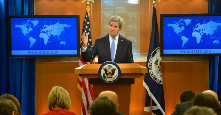 Why the Obama Administration Just Expanded the Central American Refugee Program