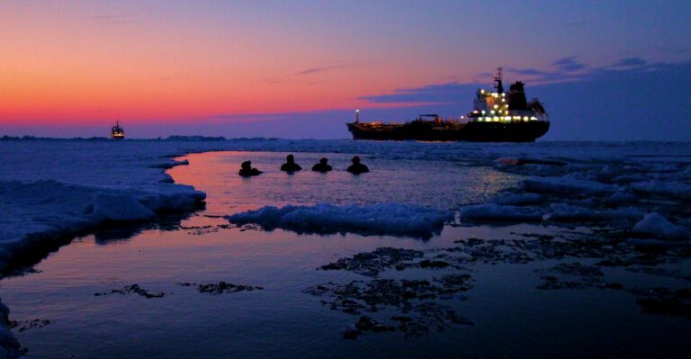 Icebreaker Polar Star Turns 40. Here’s Why US Needs a New One.