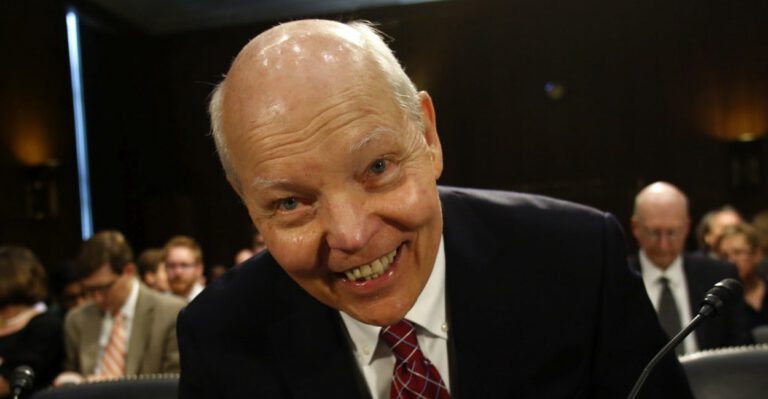 IRS Can Track Your Cell Phone, but Leaves Billions in Taxes Uncollected