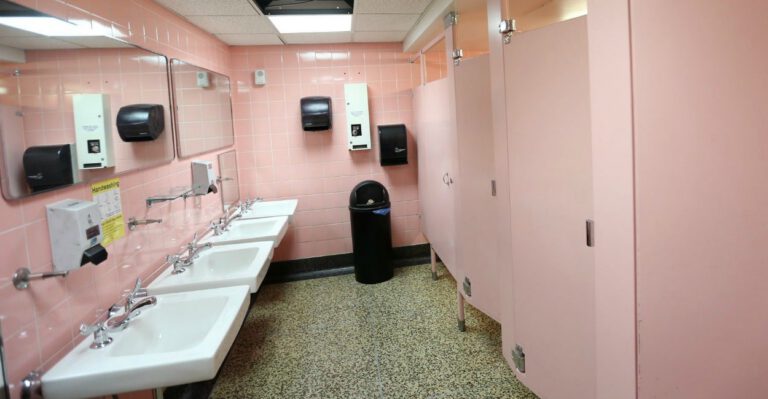 73 House Republicans Sign Letter Demanding Answers on Obama’s Bathroom Directive