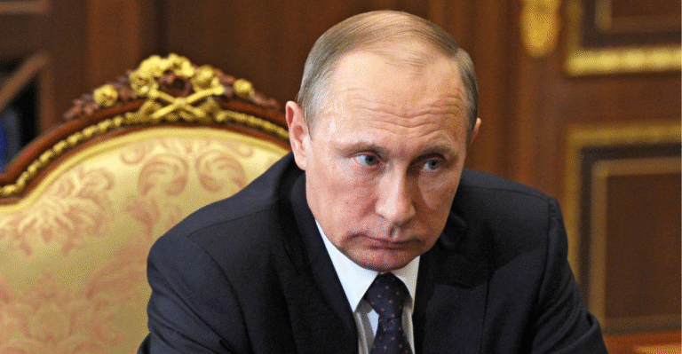 Putin Ups His Persecution of Social Media Users