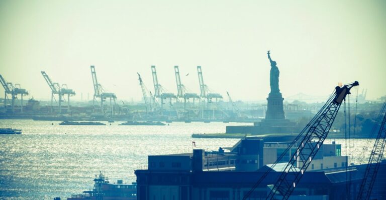 Politicians Are Wrong About NAFTA
