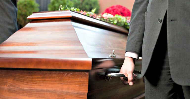 Obama Administration Suffers Loss in Case of Transgender Funeral Director