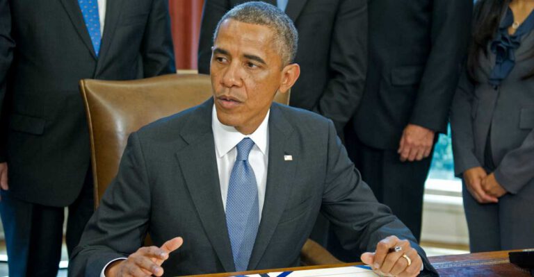 Obama Administration Promotes Student Aid as College Costs Remain High