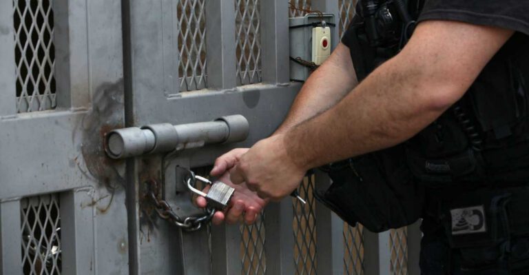 Poll Shows Americans Want Less Immigration, More Enforcement