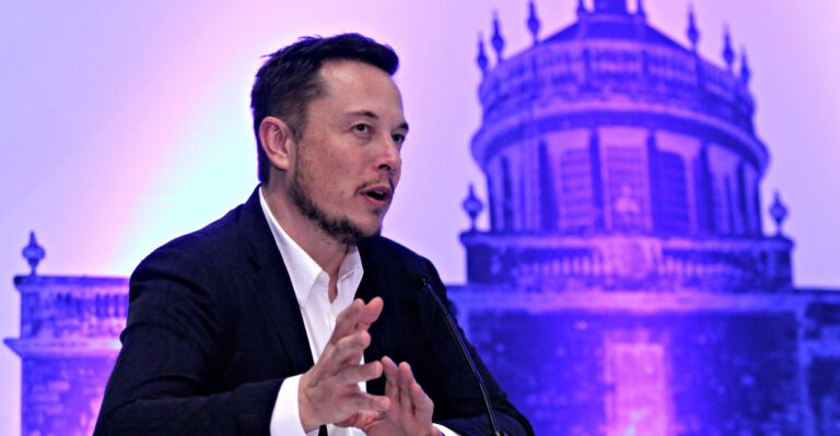 Conservative Group, Liberal Bloggers Trade Shots Over Elon Musk’s Taxpayer Subsidies
