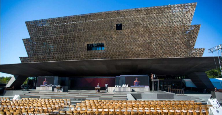 Congress Demands Black History Smithsonian Include Clarence Thomas