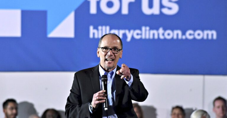 Labor Secretary’s Bid to Lead Democrats Comes Under Legal Scrutiny