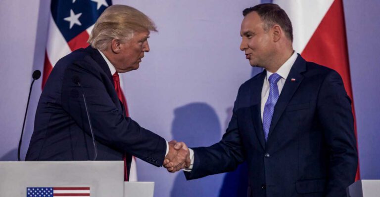 Trump’s Foreign Trip Tells a Tale of 2 Europes