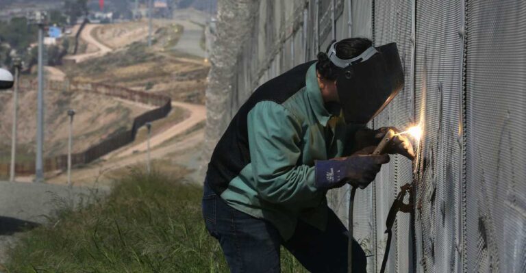 4 Key Things to Know About Building Trump’s Border Wall