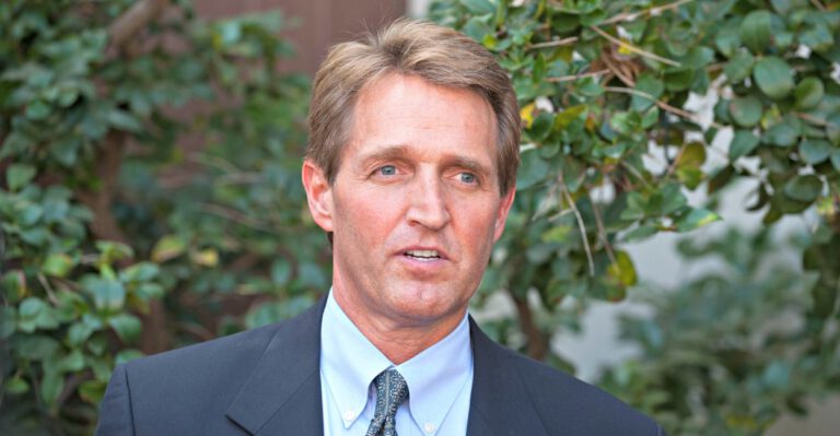 Why This Senator Wants to Extend the Ban on Earmarks