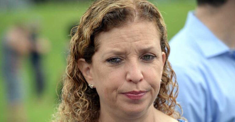 Hill Staffers in Security Probe Said to Keep Stepmom in ‘Captivity’ to Access Cash