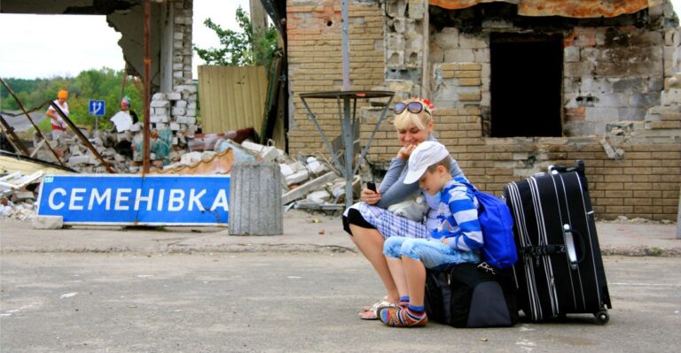 Searching for the American Dream on the Edge of the War in Ukraine