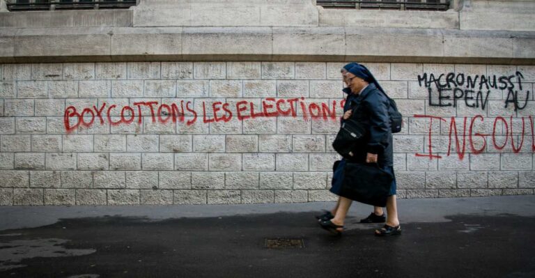 Uninspired French Voters Choose a ‘Centrist’ President Rather Than a Far-Right One