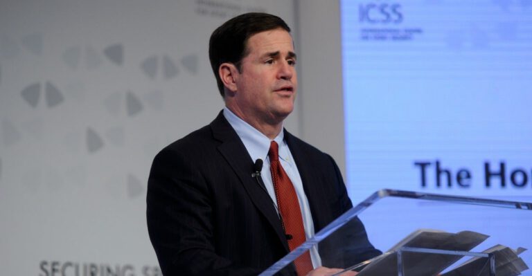How States Are Trying to Force Federal Government to Control Spending